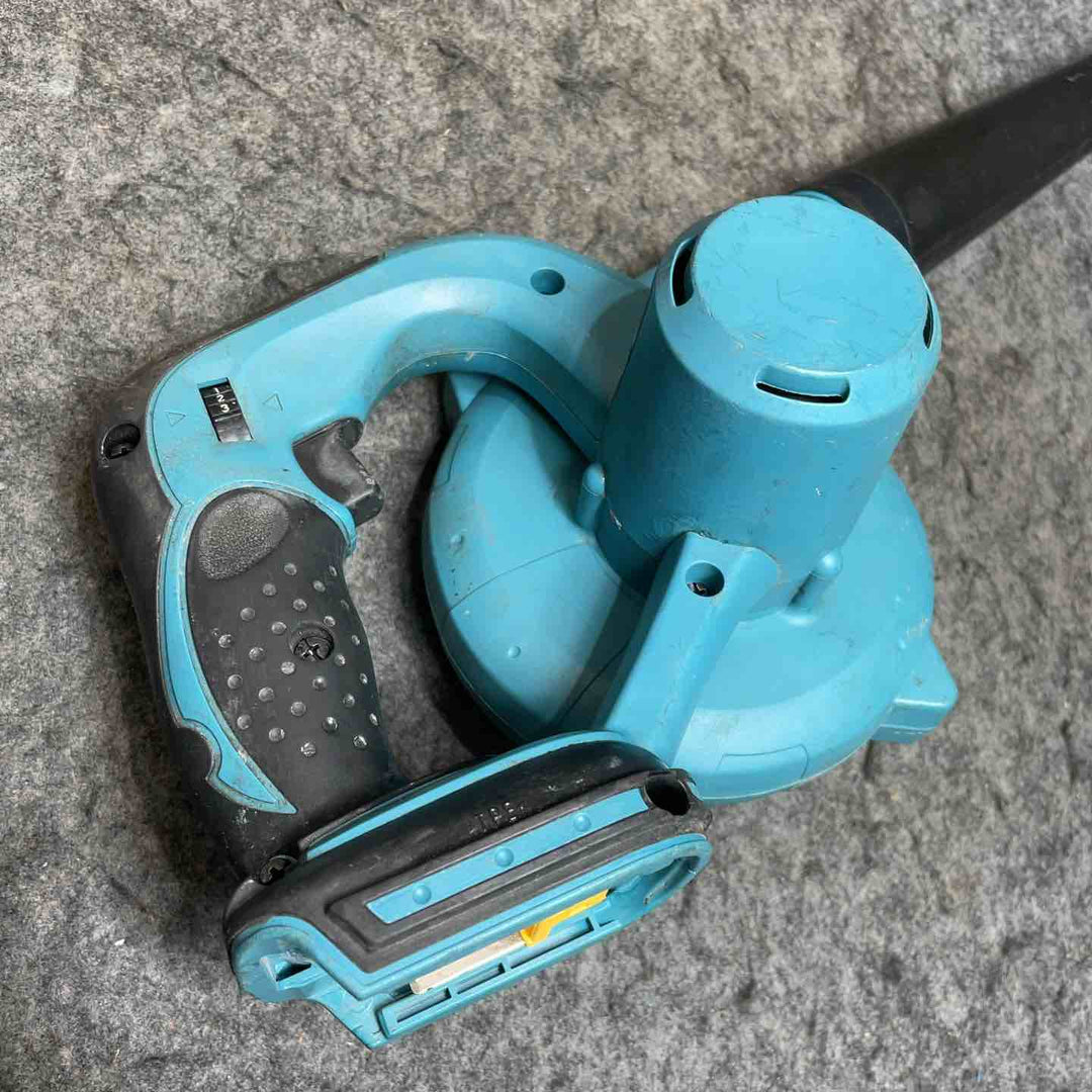 マキタ(makita) コードレスブロワ UB182DZ【桶川店】