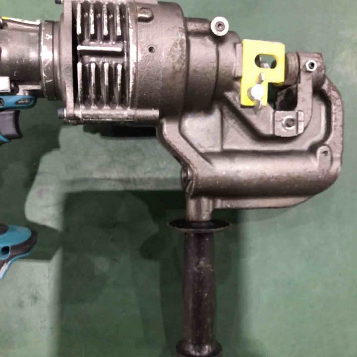 ★マキタ(makita) コードレスパンチャー PP200DRG【川口店】
