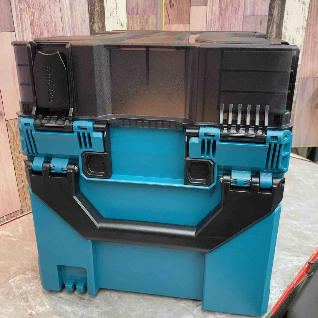 ★マキタ(makita) 多口充電器 BCC01 A-78346【八潮店】