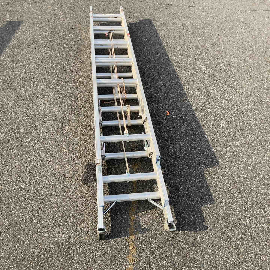【中古品/店頭受取り限定】長谷川工業(ハセガワ/Hasegawa) 3連はしご HC3-2.0-60 (HC3-60)【東大和店】