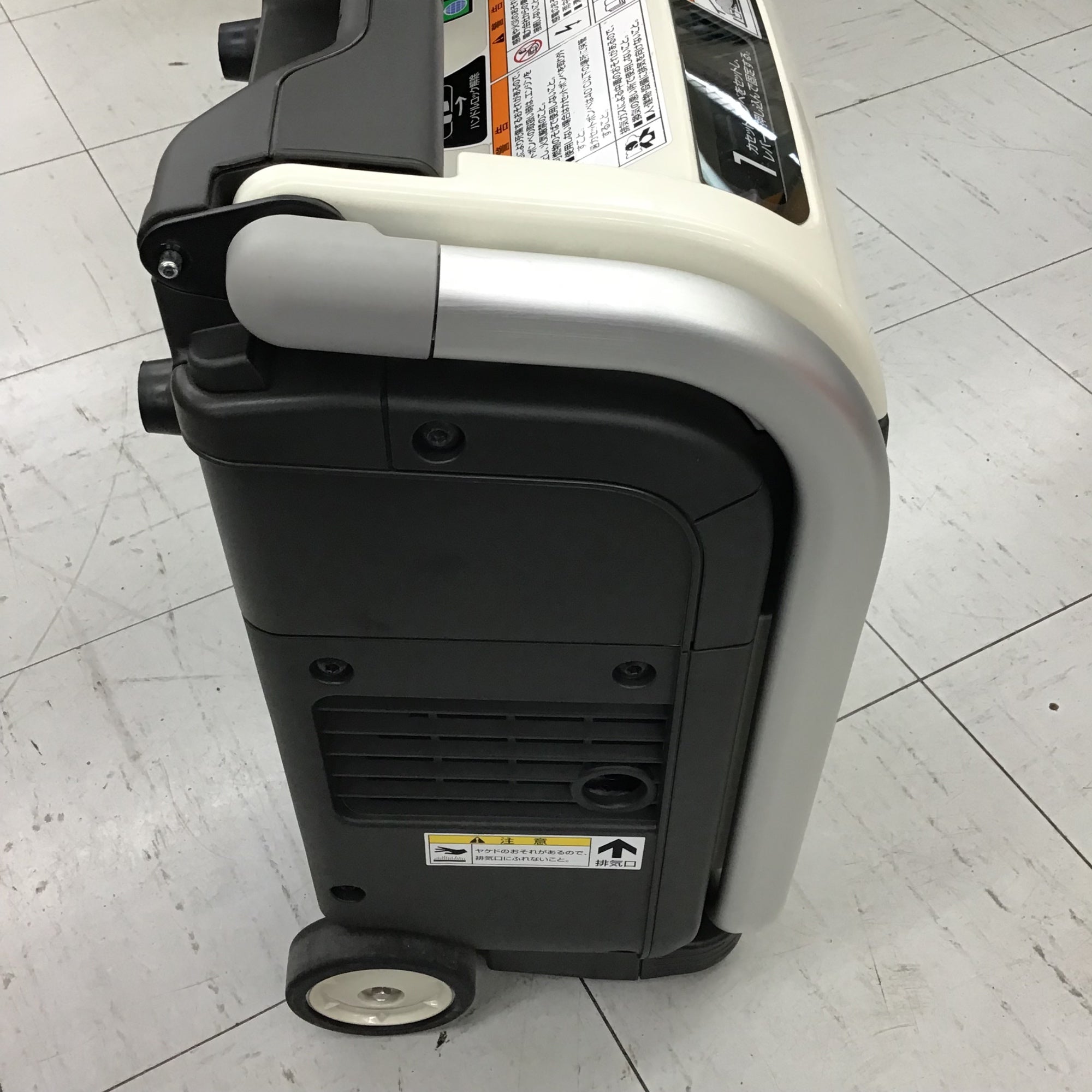中古美品】 ホンダ/HONDA インバーターガス発電機 エネポ・EU9iGB