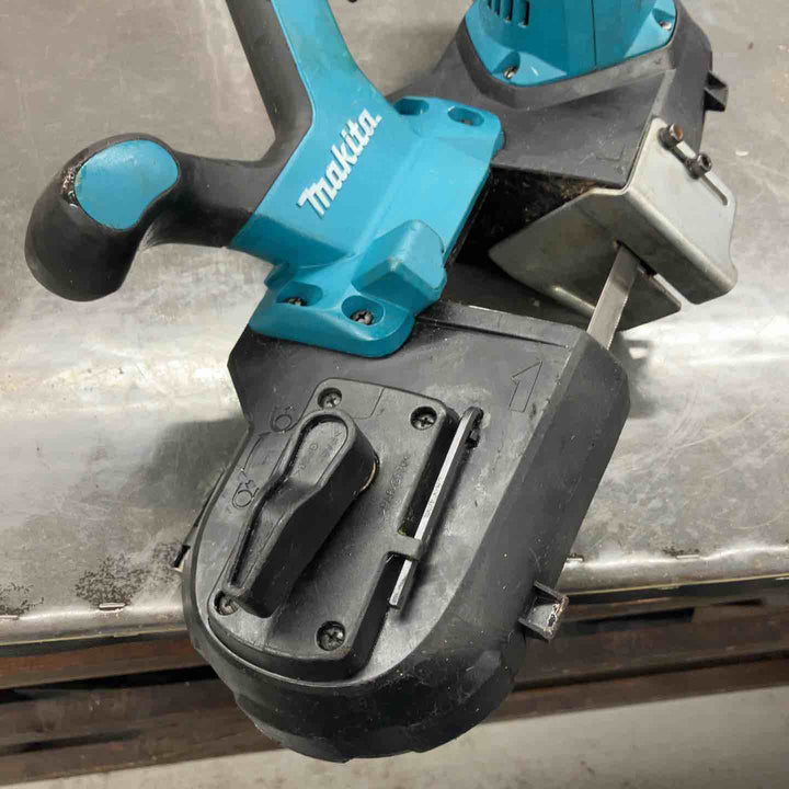★マキタ(makita) コードレスバンドソー PB181DZ【戸田店】