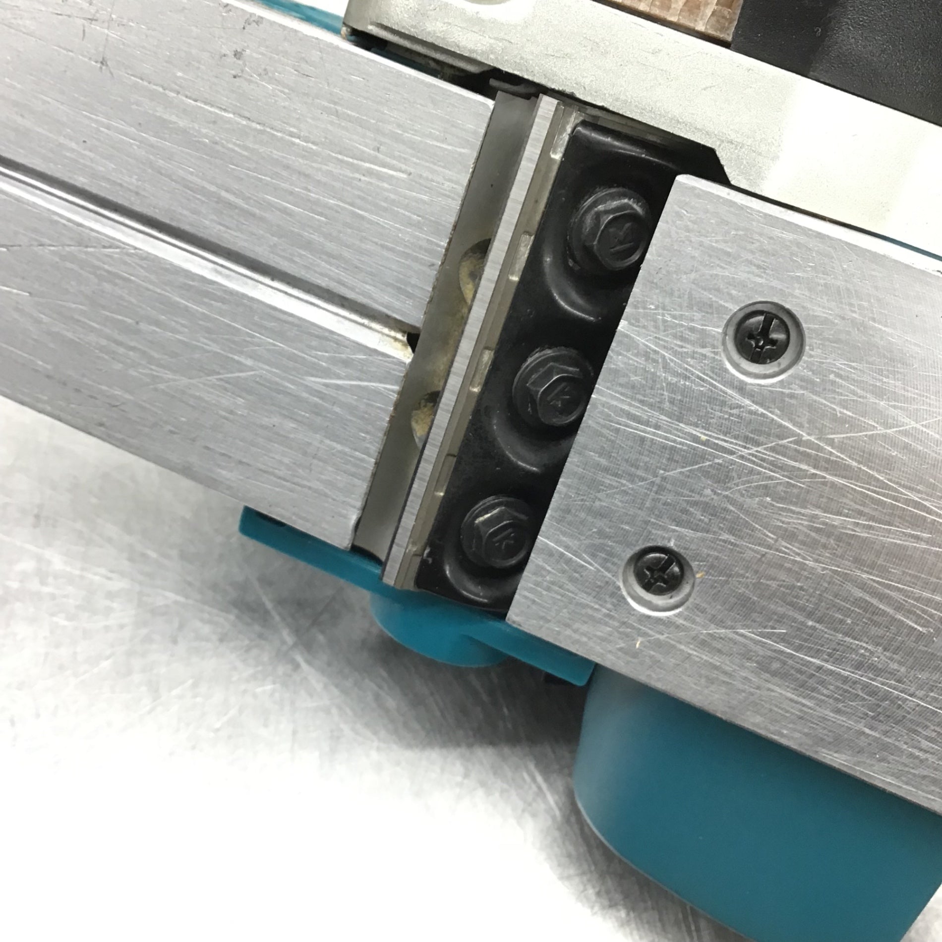 ☆マキタ(makita) 電気カンナ KP0800A【八潮店】 – アクトツール