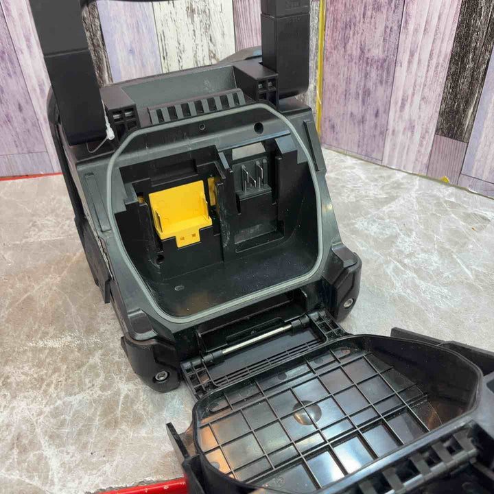 ◇マキタ(makita) コードレススピーカー(黒) MR203B【八潮店】