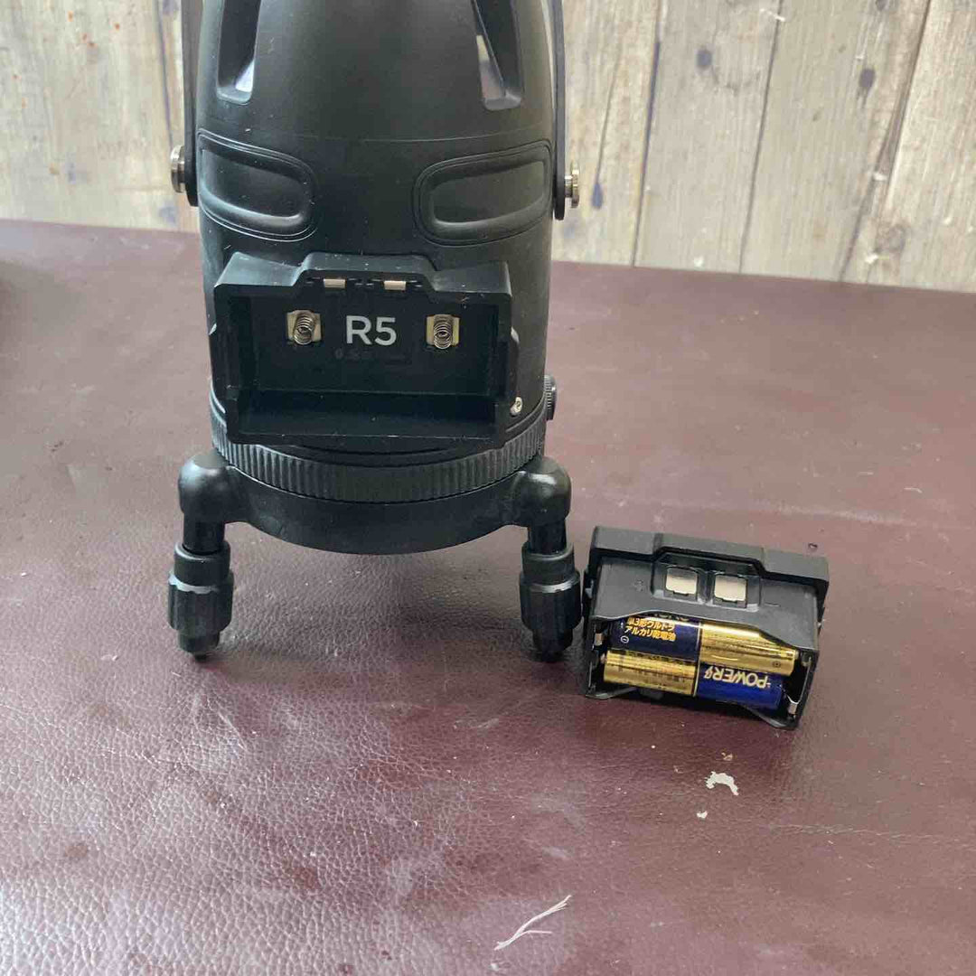 【中古品】VOICE レーザー墨出し器 5ラインレーザー Model-R5【東大和店】