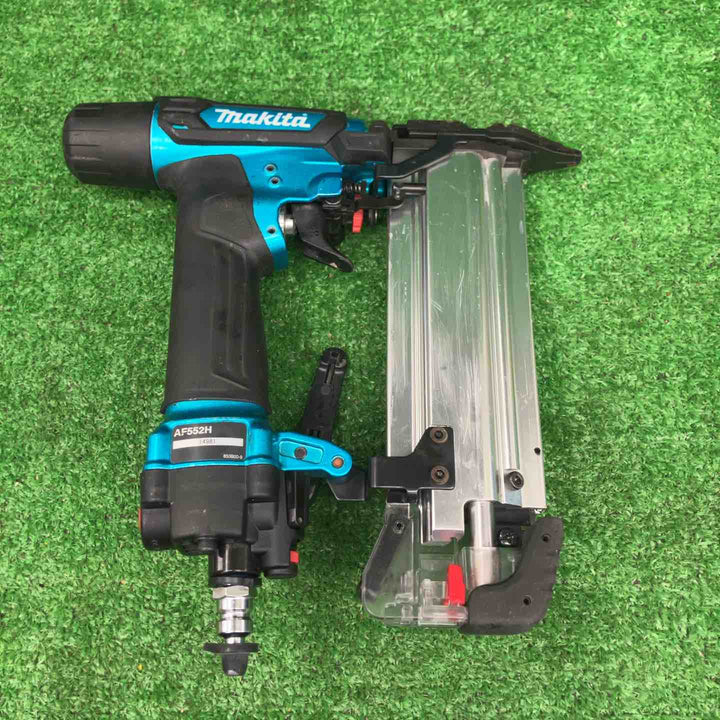 【中古品】マキタ(makita) 高圧フィニッシュネイラ AF552HM【桶川店】