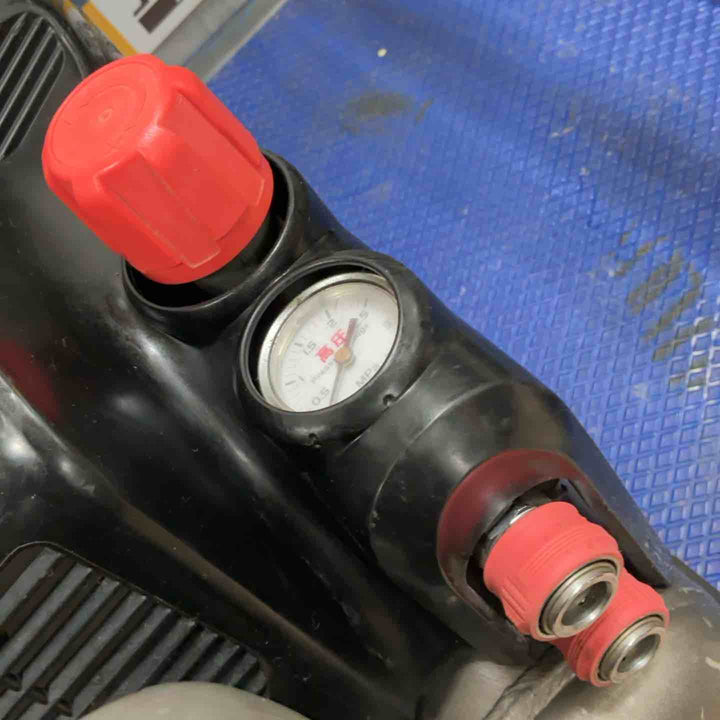 ★ハイコーキ(HIKOKI ※旧:日立工機) エアコンプレッサー EC1445H【草加店】