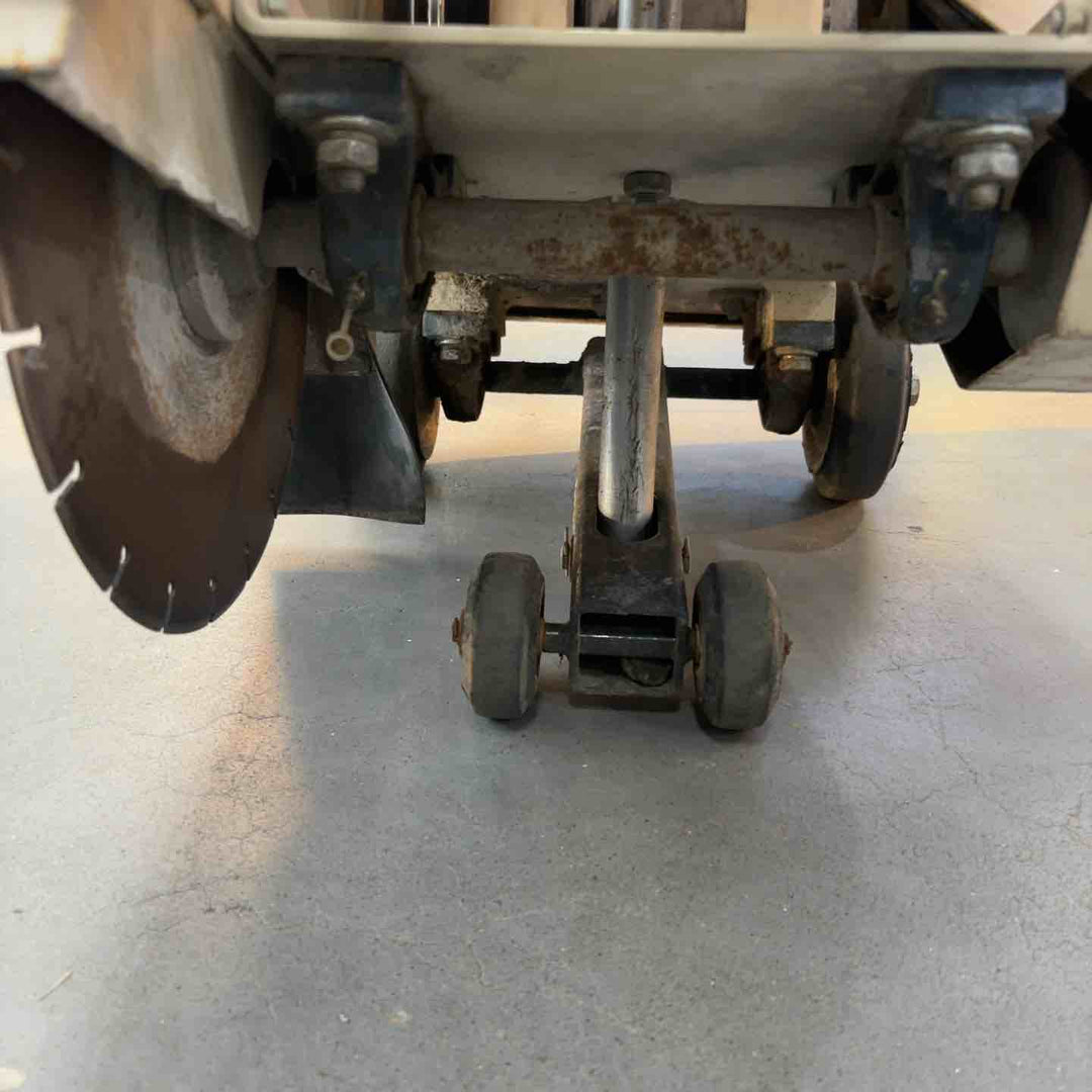 【店頭受取り限定】◇明和 コンクリートカッター MCP120【川口店】