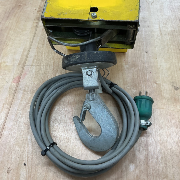 ☆トーヨーコーケン ベビーホイスト BH-N300 昇降 荷揚げ 小型 軽量 吊り下げ式 巻上機 【電材館越谷店】
