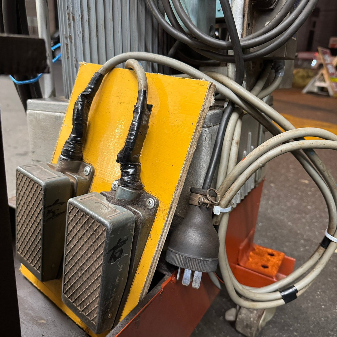 【中古・店頭受取り限定】 IKD 池田製作所 油圧パンチャー 油圧ヘッド 型式不明 油圧 三協 WP-H2SW 油滲み有り 【桶川店】