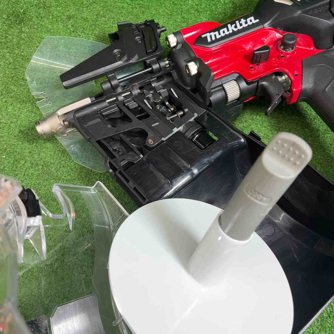 ★マキタ(makita) 高圧エア釘打ち機 AN937H【藤沢店】