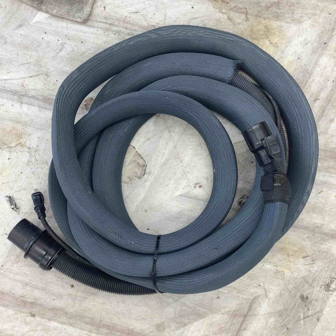 ★マキタ(makita) 集じん機 乾式 VC0830 連動機能【越谷店】