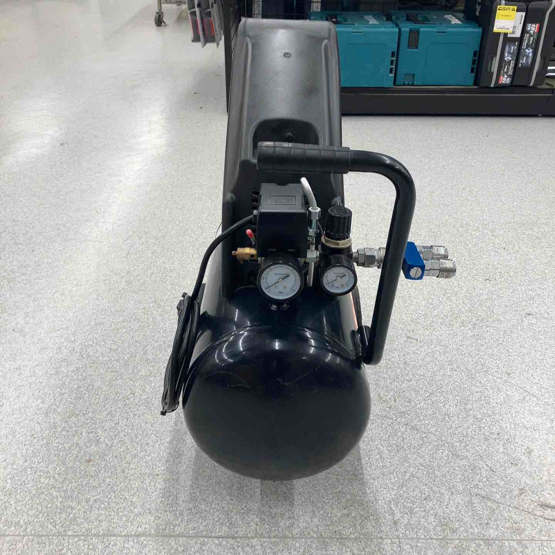 GREATTOOL エアーコンプレッサー オイルフリー タンク容量24L OF-1524【八潮店】