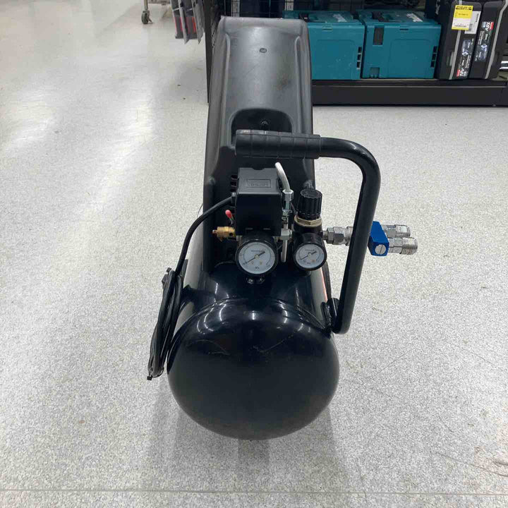 GREATTOOL エアーコンプレッサー オイルフリー タンク容量24L OF-1524【八潮店】