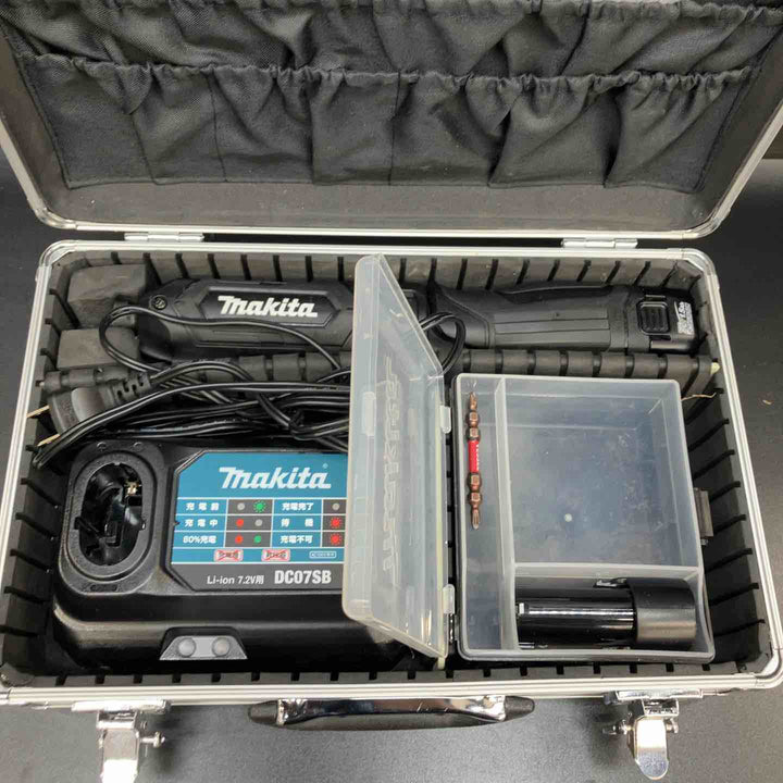 ★マキタ(makita) コードレスペンインパクトドライバー TD022DSHXB【川越店】