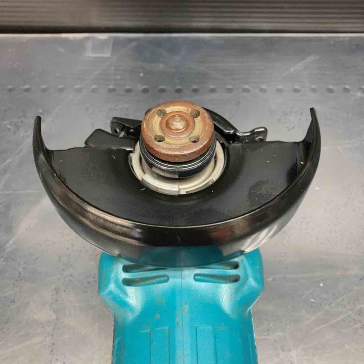 マキタ(makita) 100mmコードレスディスクグラインダ GA412DZ【川越店】
