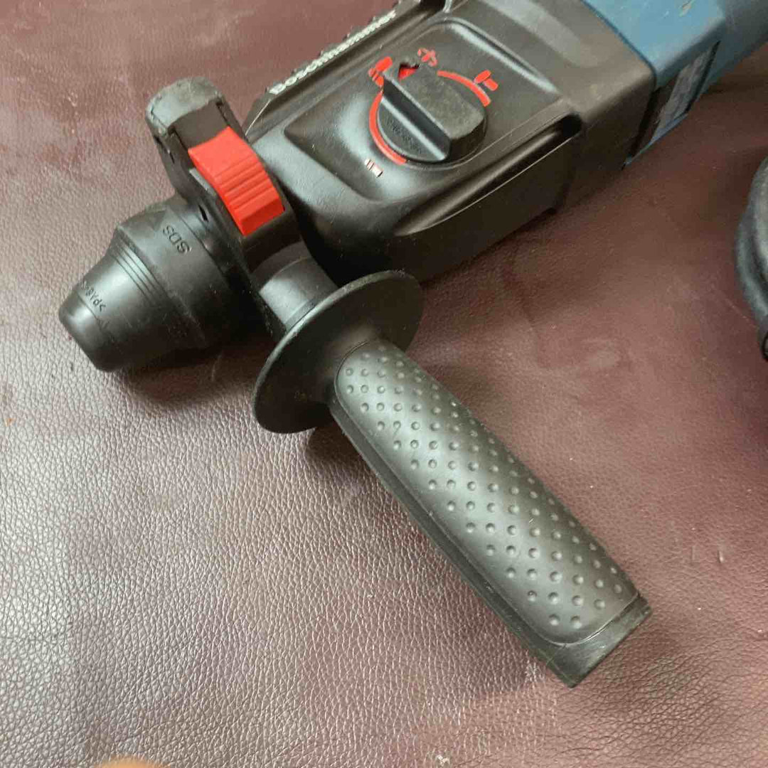 【中古品】 ボッシュ(BOSCH) ハンマドリル GBH2-26DE 100v 【東大和店】