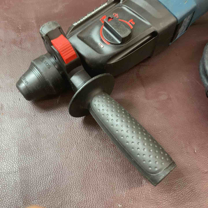 【中古品】 ボッシュ(BOSCH) ハンマドリル GBH2-26DE 100v 【東大和店】