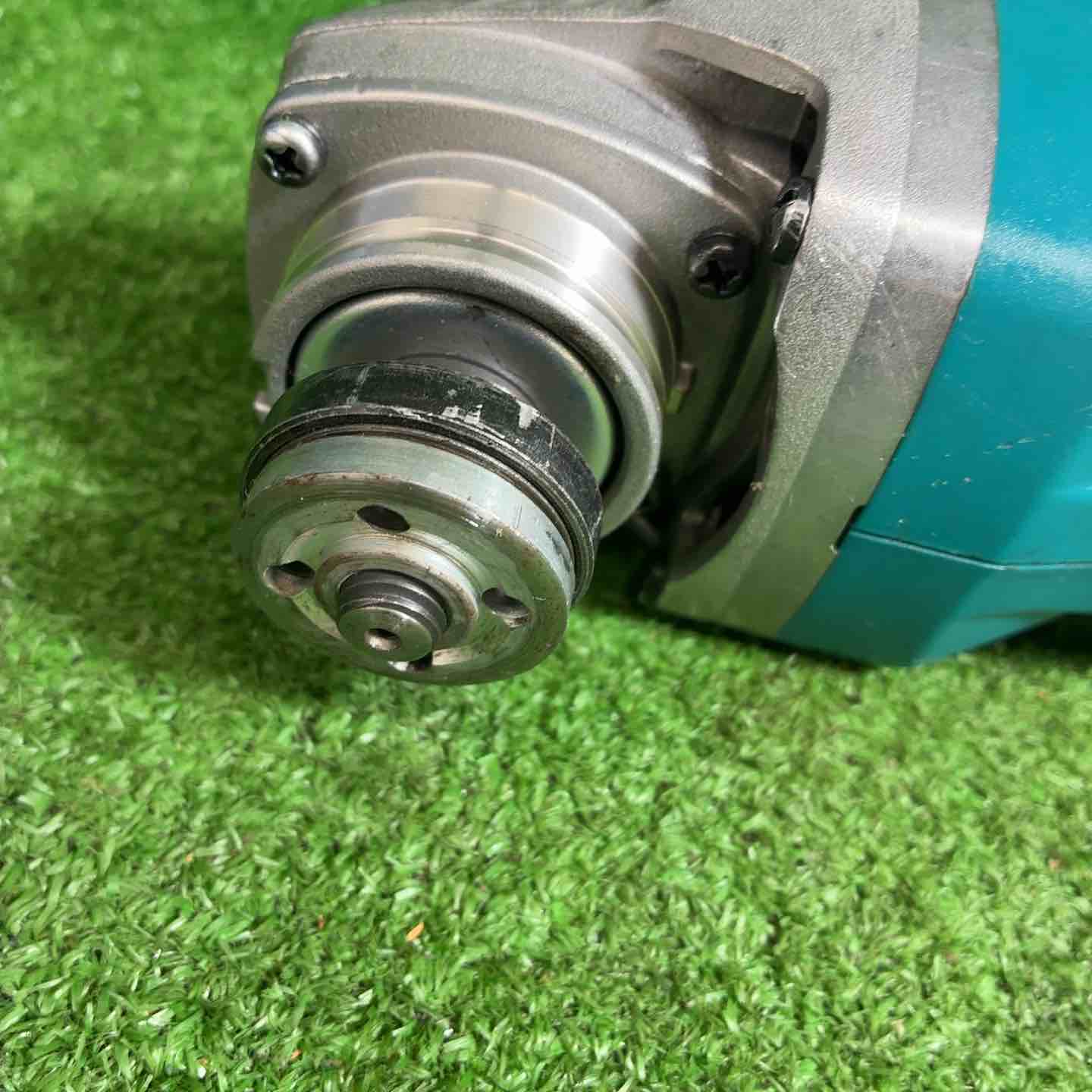 ☆マキタ(makita) 100mmコードレスディスクグラインダー GA400DZ【藤沢