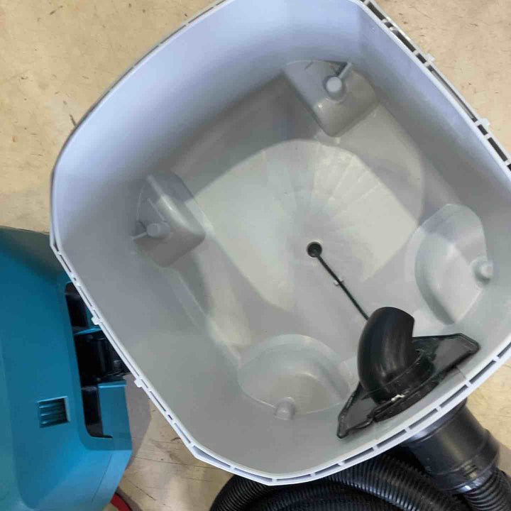 ★マキタ(makita) 集じん機 乾式 VC0830【町田店】