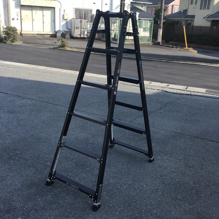【現状品 / 店頭受取り限定】アルインコ/ALINCO アジャスタ付き6尺はしご兼脚立 【鴻巣店】