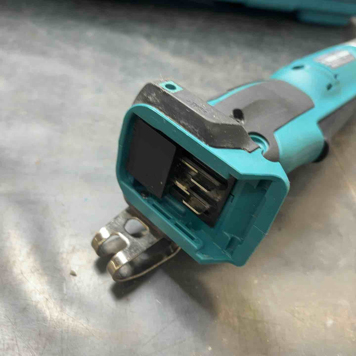 ◇マキタ(makita) コードレスアングルインパクトドライバ TL064DSH【所沢店】
