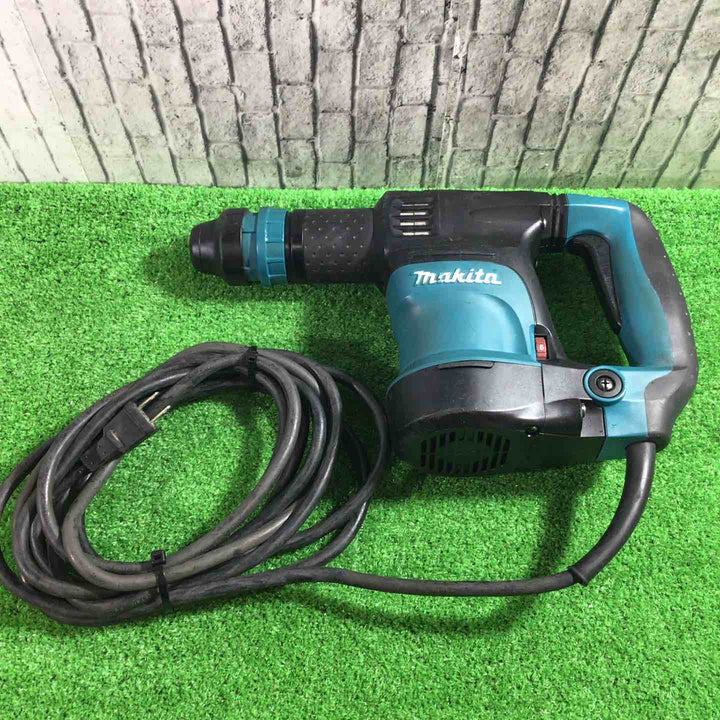 ★マキタ(makita) 電動ケレン スタンダードタイプ HK1820 動作確認済【川口店】