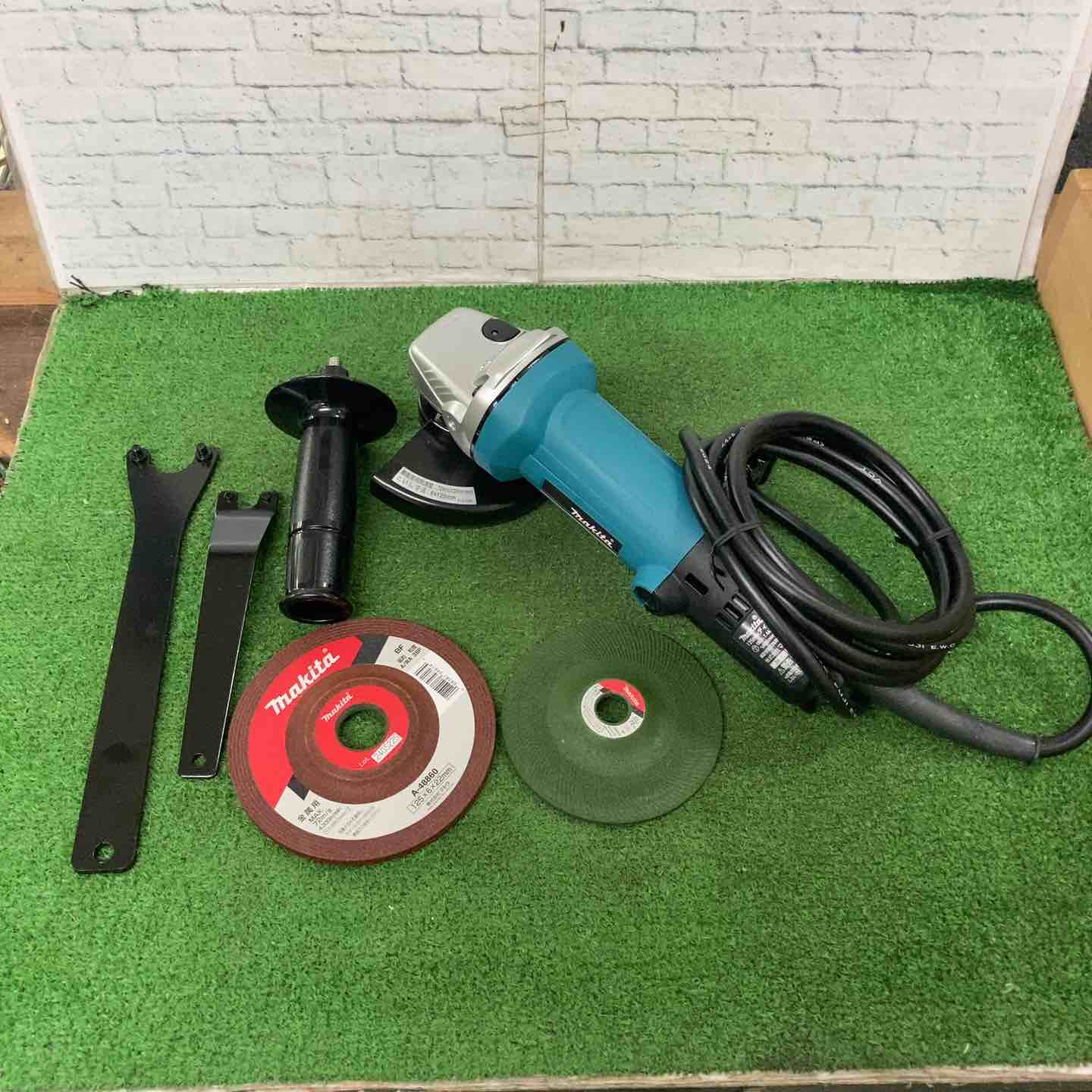 ☆マキタ(makita) 125mm ディスクグラインダ 9535B【町田店】 – アクト