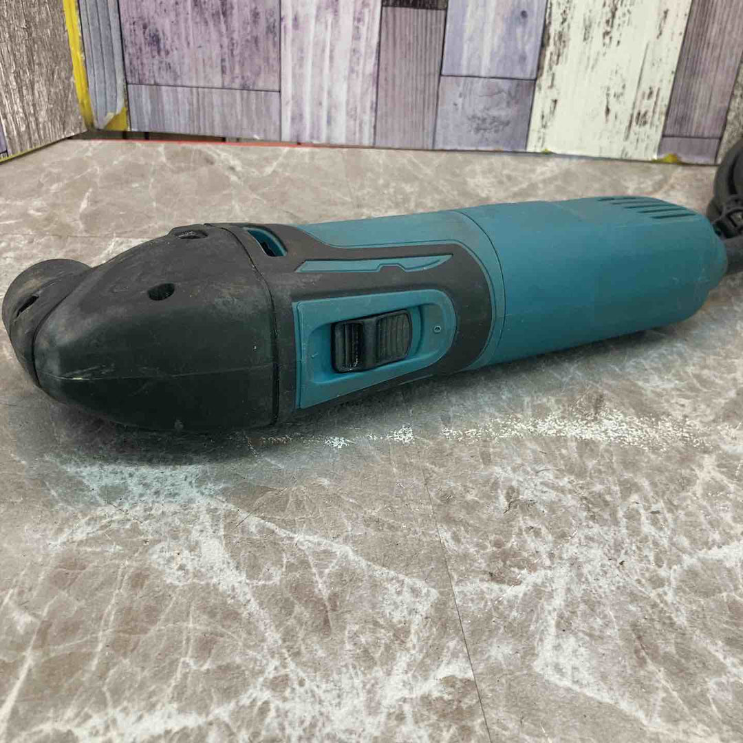 ☆マキタ(makita) 電子マルチツール TM3000C【八潮店】