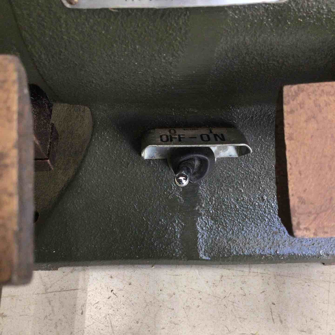 【中古美品】 マキタ/makita 125mm仕上グラインダ 9800 両頭グラインダー 【鴻巣店】