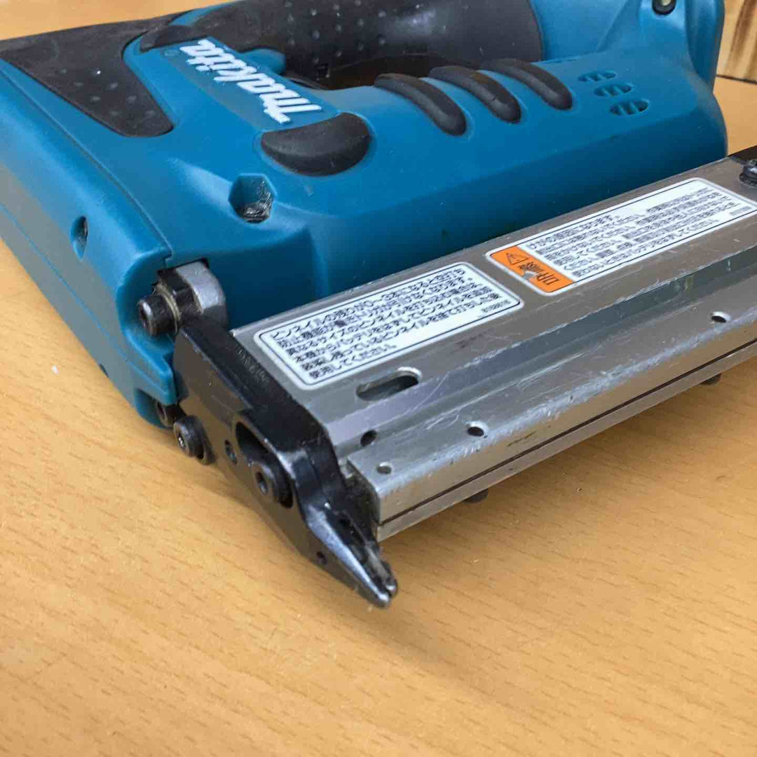 ◇マキタ(makita) コードレスピンタッカ PT350DZ【越谷店】