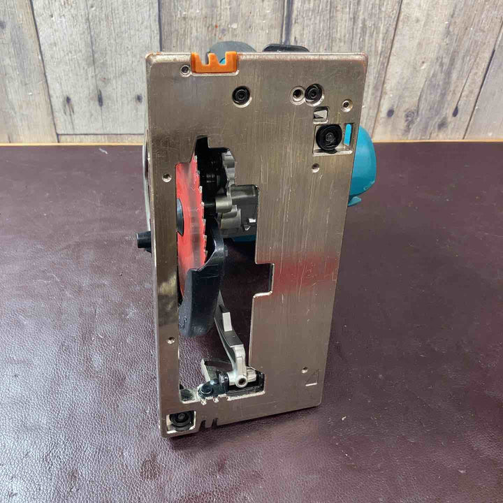 【中古品】マキタ(makita) コードレス丸のこ HS631DZ バッテリー付属 18V【東大和店】