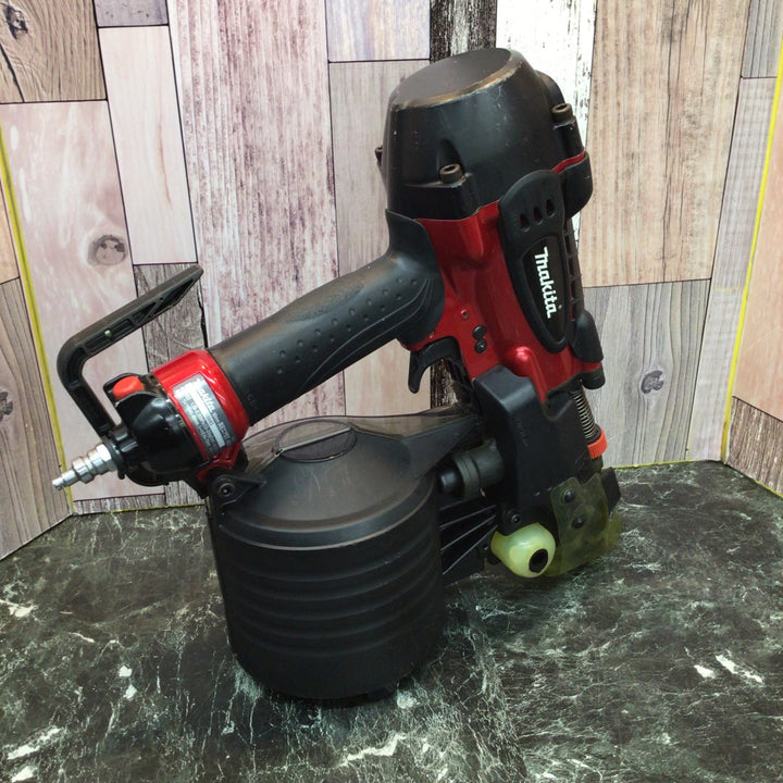 ★マキタ(makita) 高圧エア釘打ち機 AN931H【八潮店】