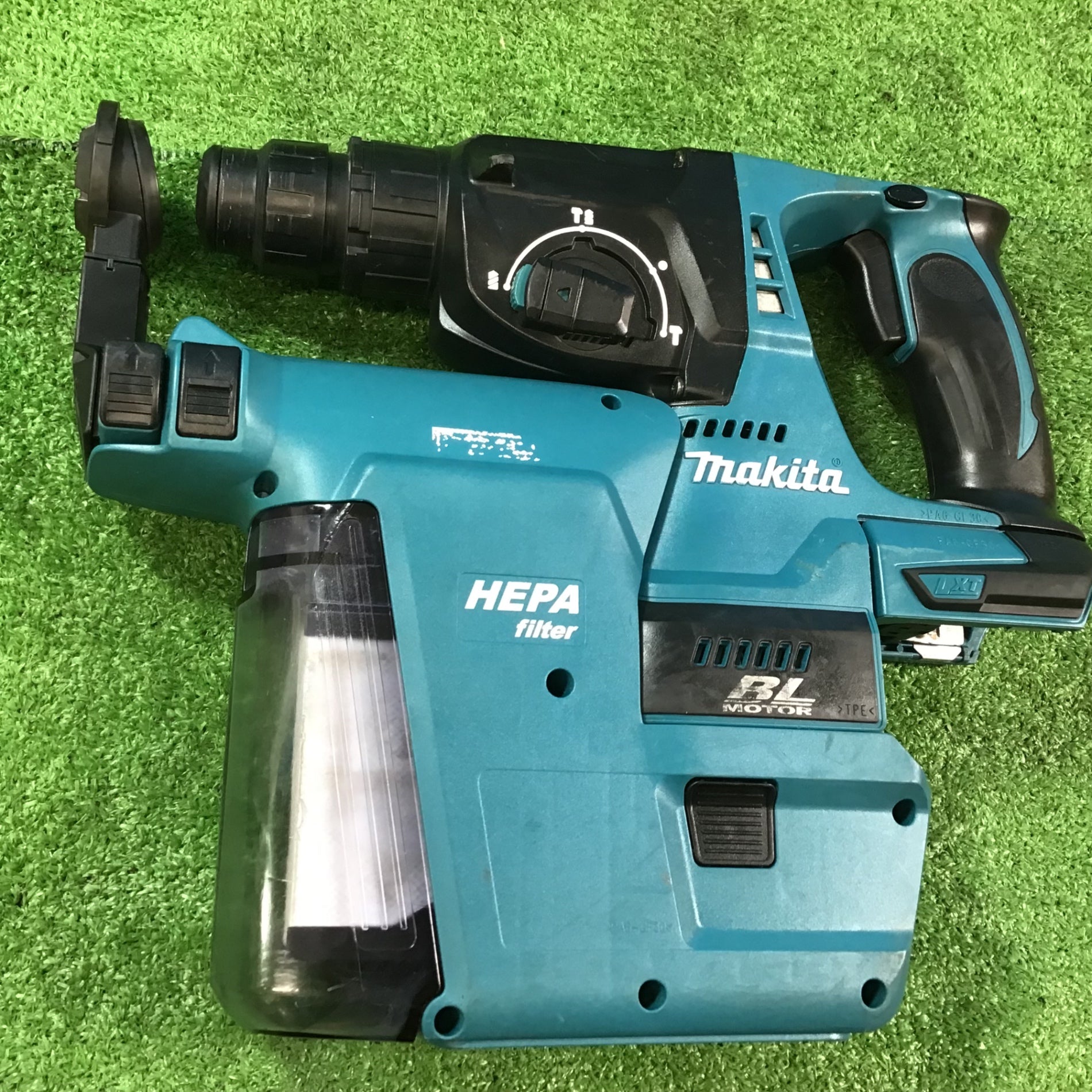 〇マキタ(makita) コードレスハンマドリル HR242DRGXV【岩槻店
