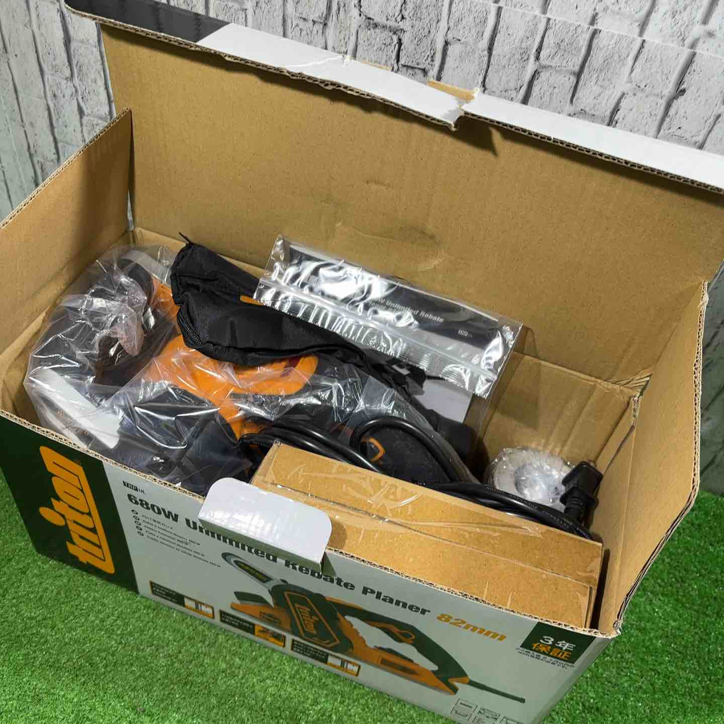 Triton トライトン 2in1 電気 カンナ TRPUL HSS製カンナ刃3枚付【川口