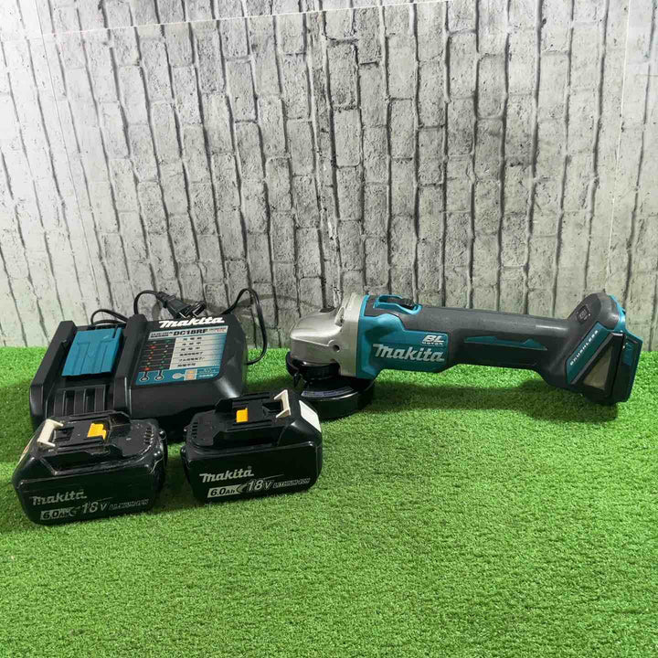 ★マキタ(makita) 100mmコードレスディスクグラインダ GA404DRGXN 動作確認済【川口店】