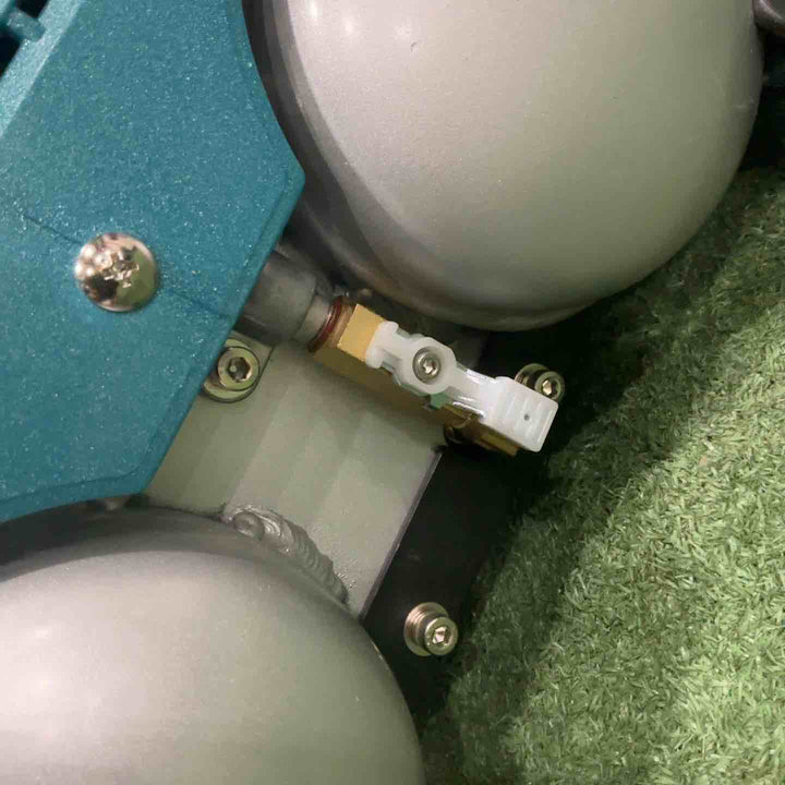 ★マキタ(makita) エアコンプレッサー AC462XS 動作確認済【川口店】