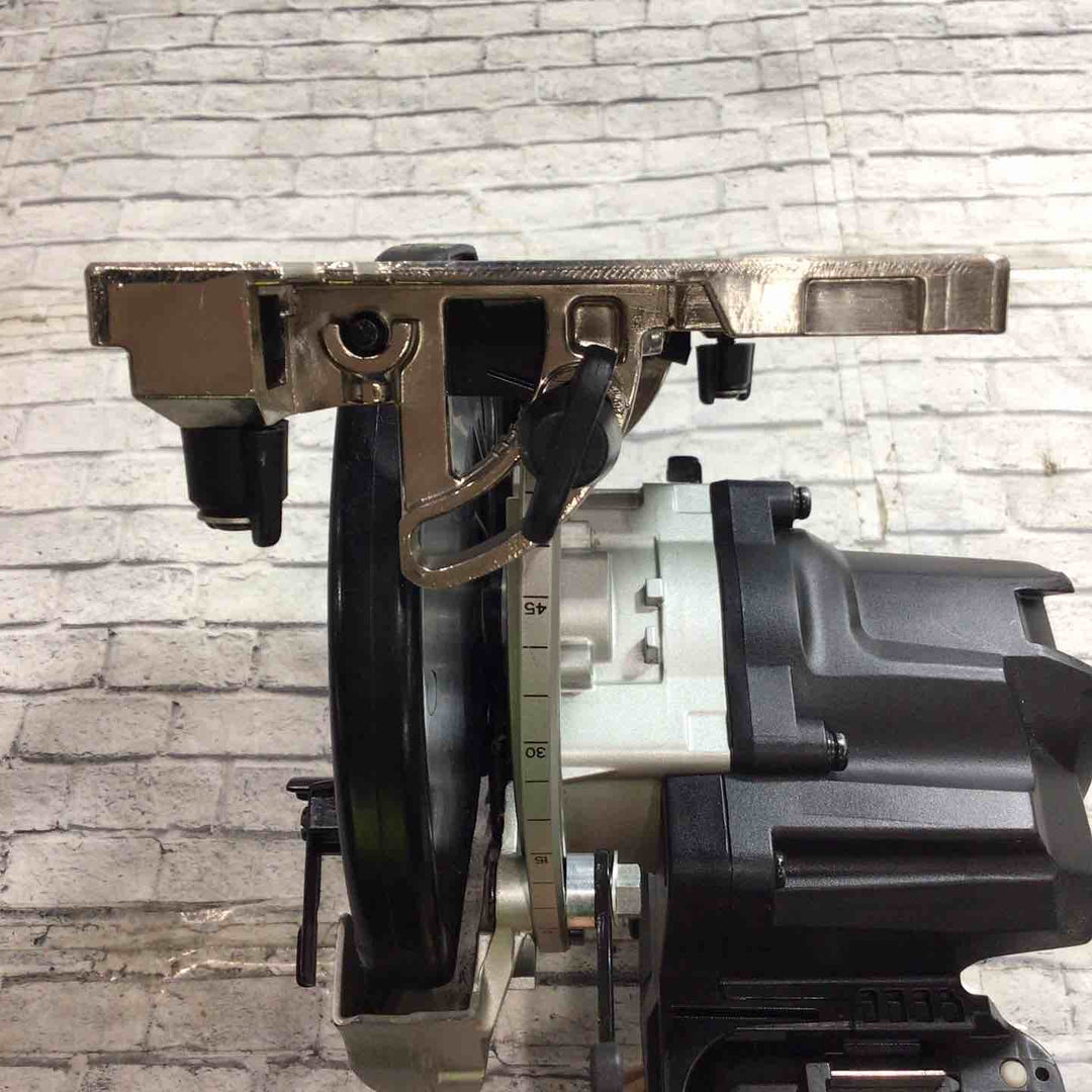 ★マキタ(makita) コードレス丸のこ HS631DZB【川口店】