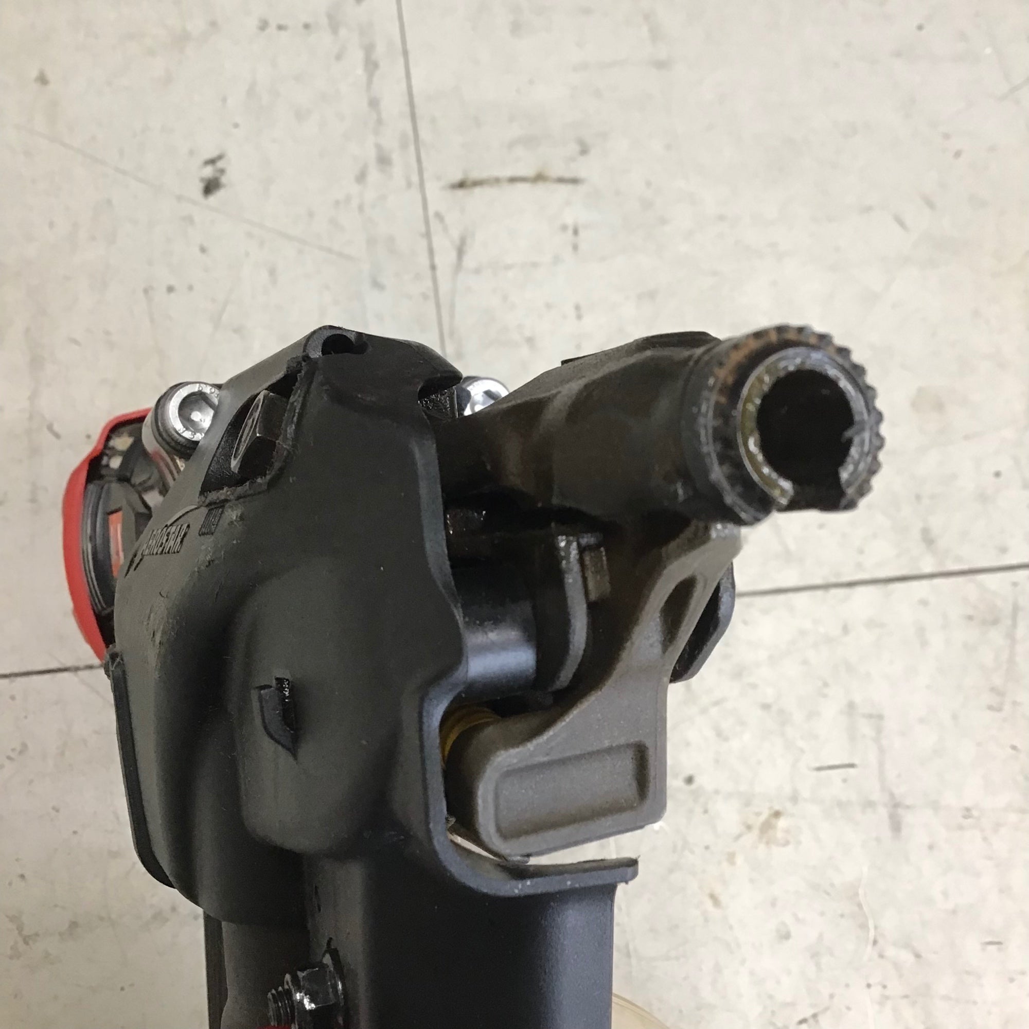 中古品】 マックス/MAX 高圧エア釘打ち機 HN-65N4(D)-G 【鴻巣店 中古品】 マックス/MAX 高圧エア釘打ち機 HN-65N4(D)-G 【鴻巣店