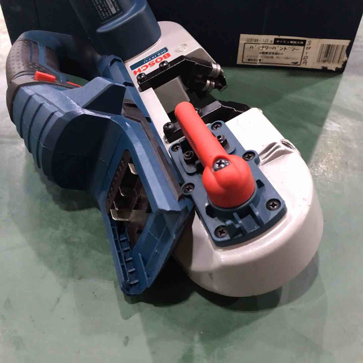 ◇ボッシュ(BOSCH) 18Vバッテリーバンドソー〔GCB18V-LI〕【川口店】