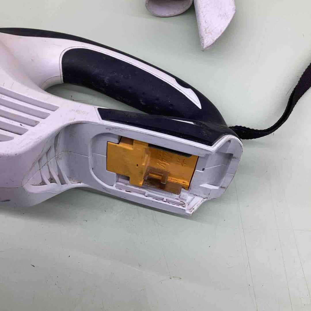 ☆マキタ(makita) コードレスクリーナー CL141FDZW【越谷店】