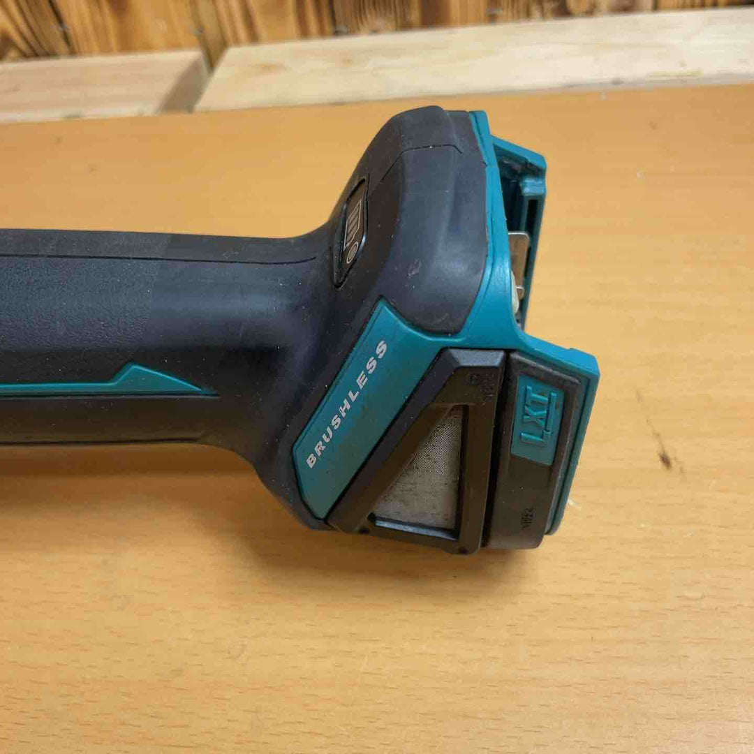☆マキタ(makita) 100mmコードレスディスクグラインダ GA404DZN (GA404DN) 本体のみ 動作確認済み【越谷店】