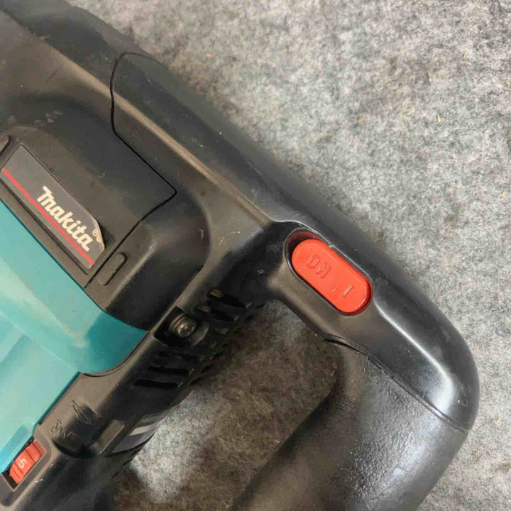 ◇マキタ(makita) 電子ハンマ HM0860C ブルポイント・チゼルおまけ付【桶川店】