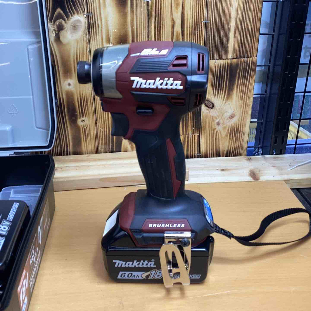 ★マキタ(makita) コードレスインパクトドライバー TD173DGXAR  [オーセンティックレッド]  限定色 【越谷店】