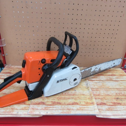 スチール(STIHL) エンジンチェーンソ- MS230C【川崎店】