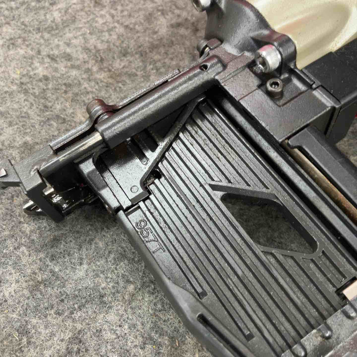 ☆マックス(MAX) 常圧フロアタッカ TA-557F/957Tフロア【鴻巣店】