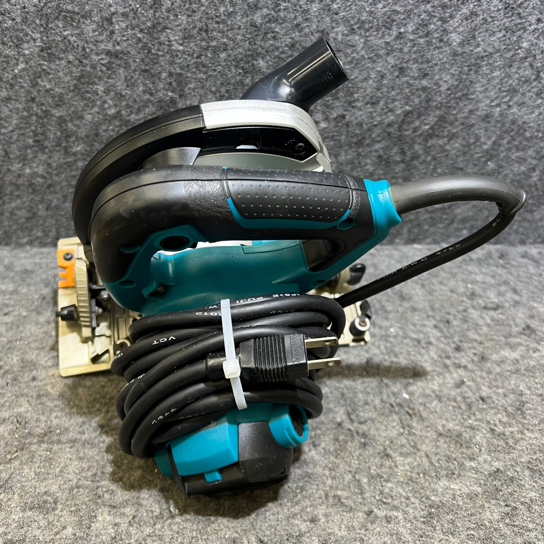 マキタ(makita) 電気マルノコ 5731S【桶川店】 ☆マキタ(makita) 電気マルノコ 5731S【桶川店】 – アクトツール
