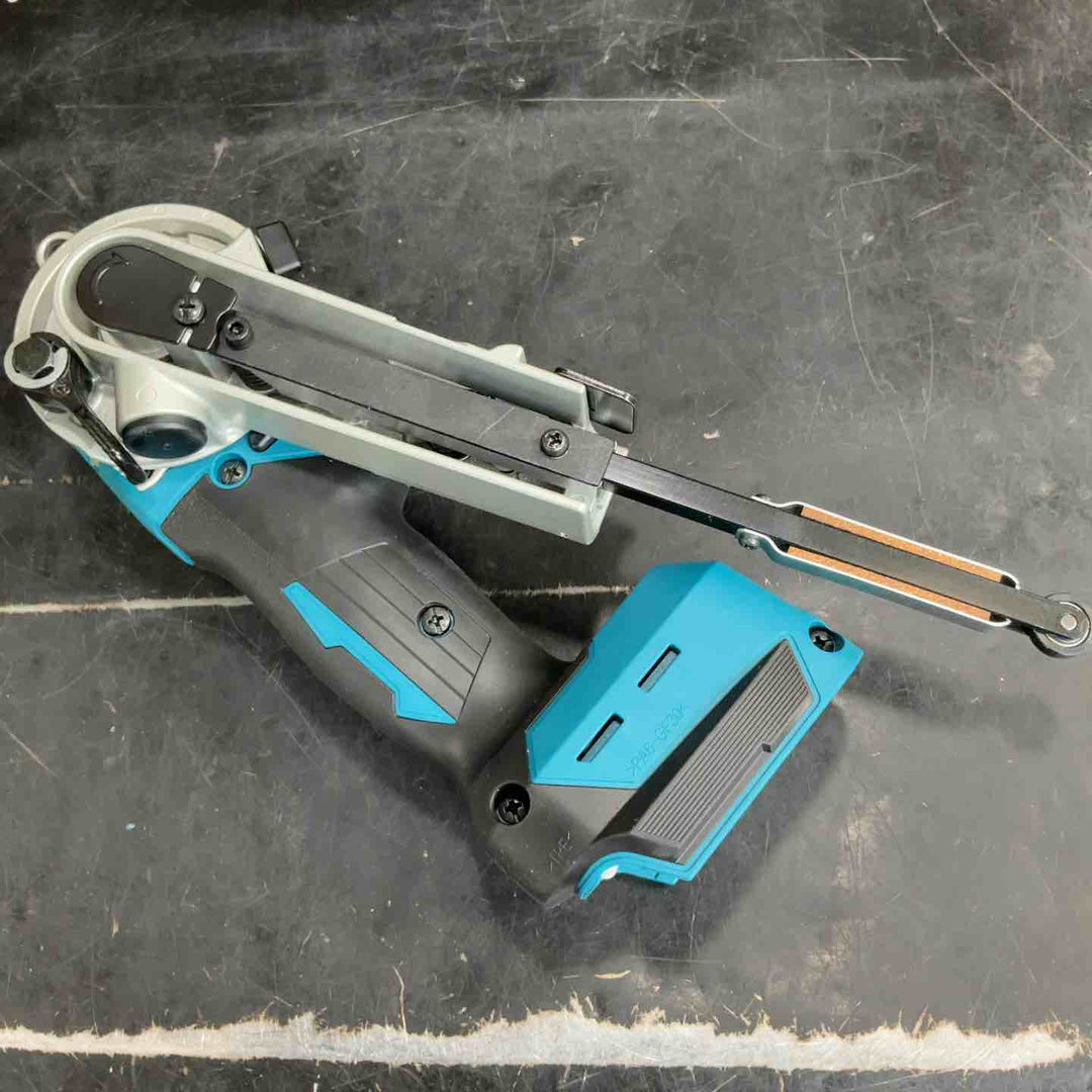 ★マキタ(makita) コードレスベルトサンダ BS180DZ【草加店】
