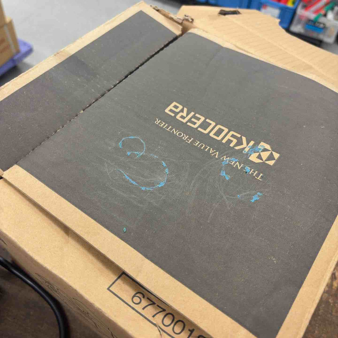◇京セラ(KYOCERA) 125mm 電子集じん丸ノコ ANW422EDM【八潮店】