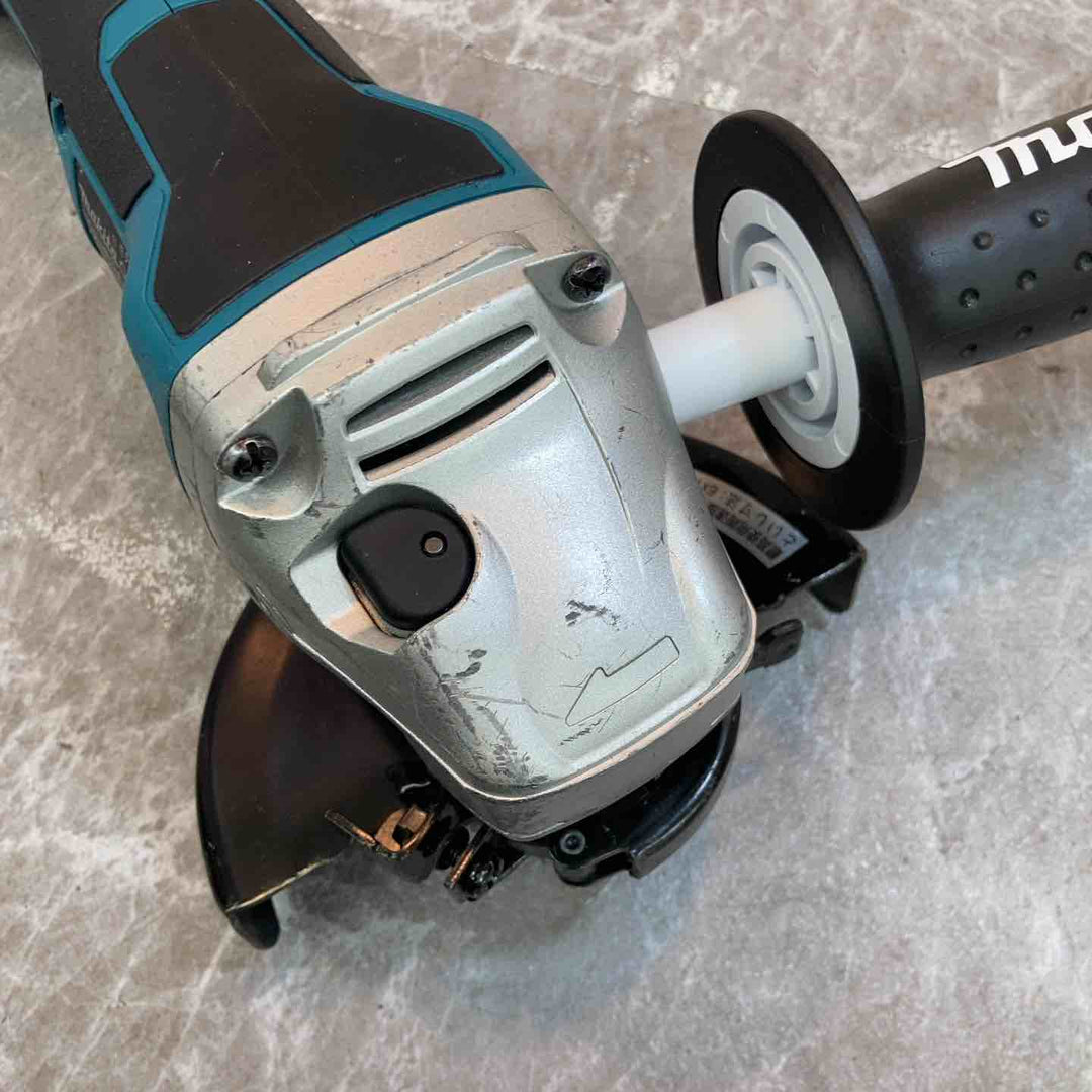 ☆マキタ(makita) 125mmコードレスディスクグラインダ GA518DZ【八潮店】
